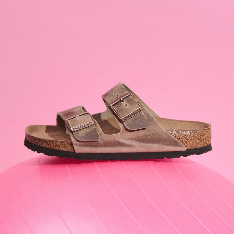 Birkenstock Arizona Soft Footbed Oiled Leather Tabacco Brown Narrow Women's/Men's Slides (0552813) Footwear/Lifestyle/Birkenstock/Klapki/chodaki Birkenstock