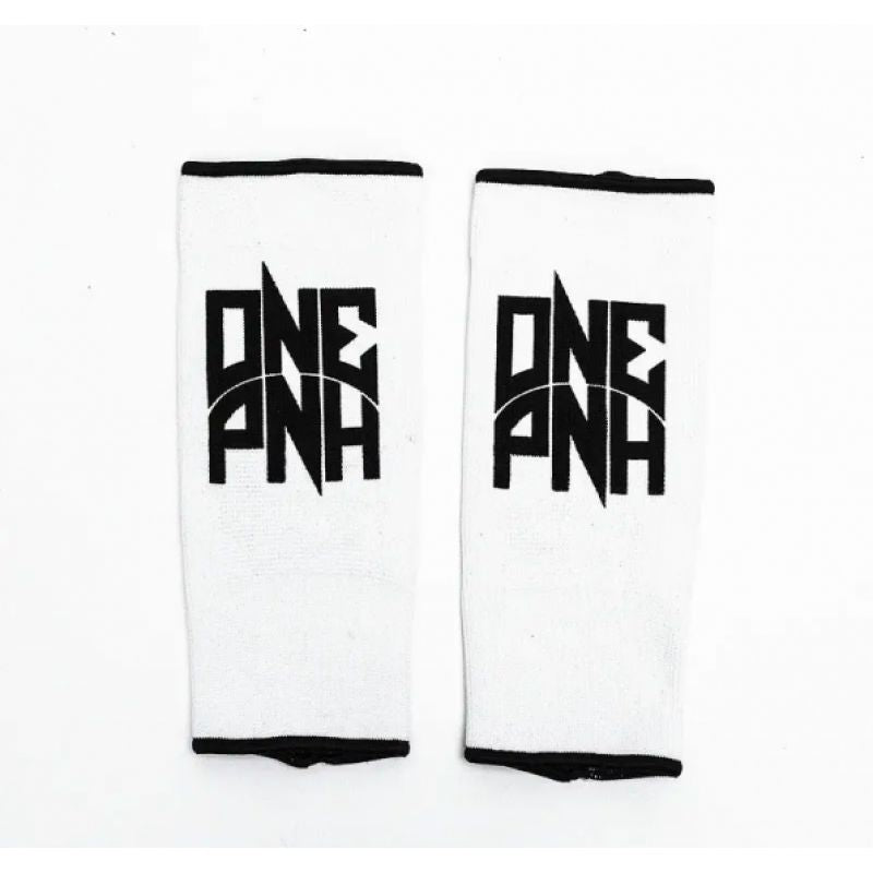 Flexible ankle protector "ONE PUNCH" 08256-01M Accessories/Protectors and knee pads Your Sports Performance