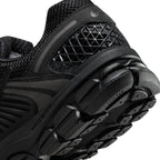 NIKE ZOOM VOMERO 5 (BV1358-003) To be categorized Your Sports Performance