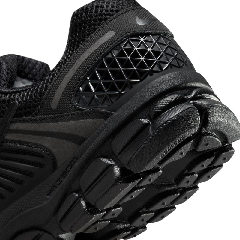NIKE ZOOM VOMERO 5 (BV1358-003) To be categorized Your Sports Performance