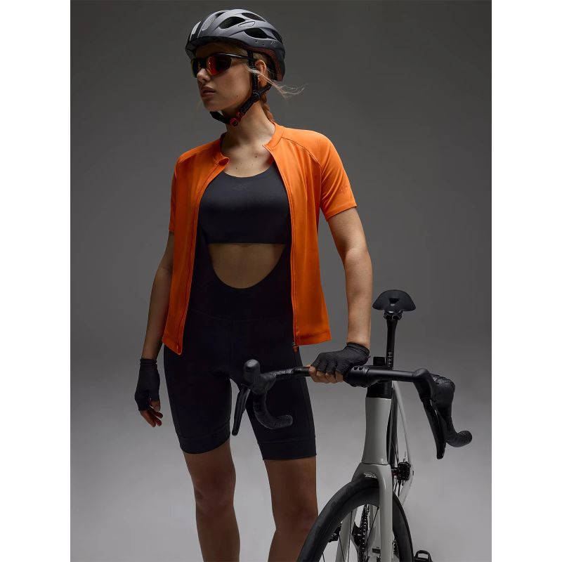 Women's cycling shorts with gel pad and suspenders 4F 4FWSS25TFSTF039-20S *Kategoria tymczasowa Your Sports Performance