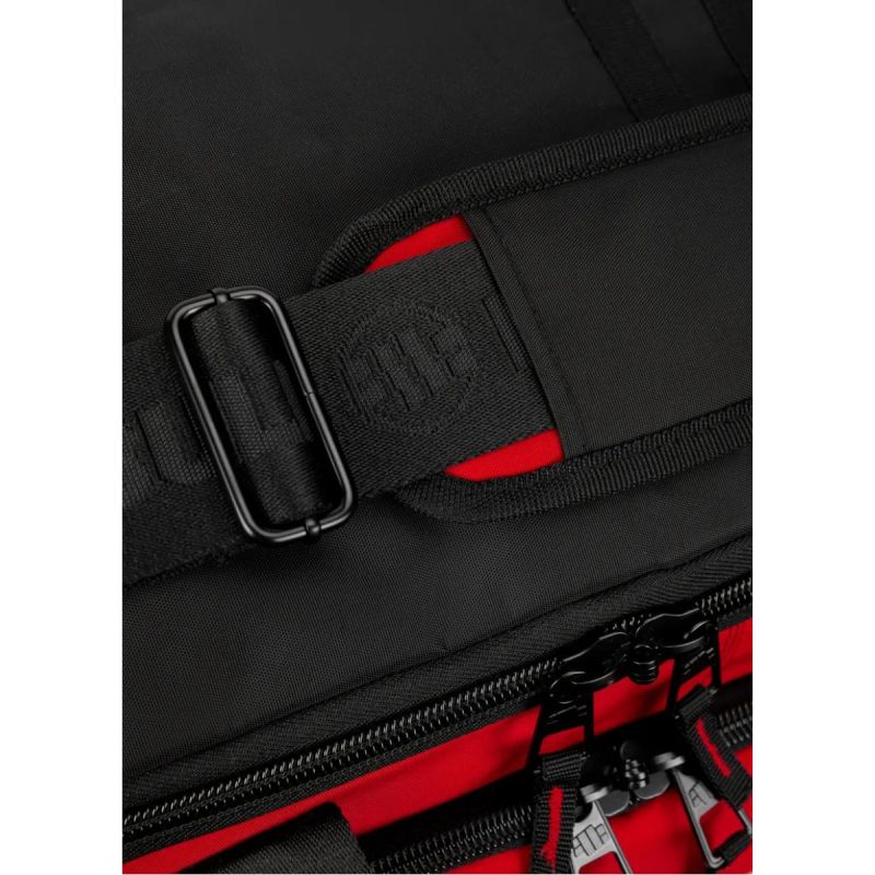 Pit Bull West Coast Logo TNT II 100 L Training Bag Red - 8130239045 Akcesoria i sprzęt koszykarski/Torby i plecaki Your Sports Performance