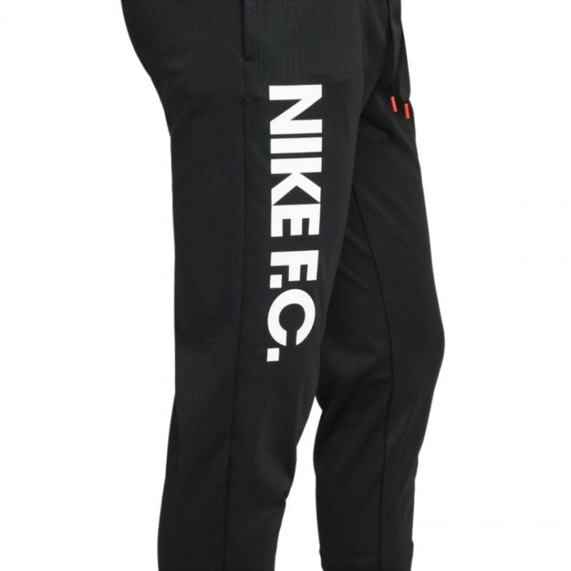 Nike NK Dri-Fit FC Liber M DC9016 010 pants Clothing/Lifestyle/Trousers, shorts Nike