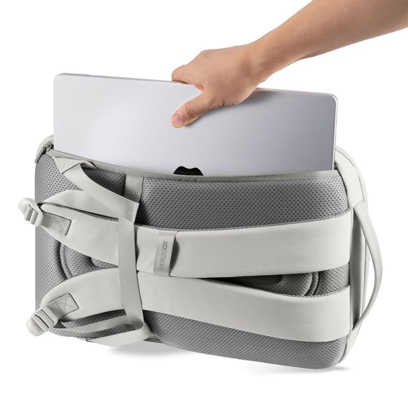 XD DESIGN AIR BACKPACK GRAY P706.3219 Bagaż/Plecaki Your Sports Performance
