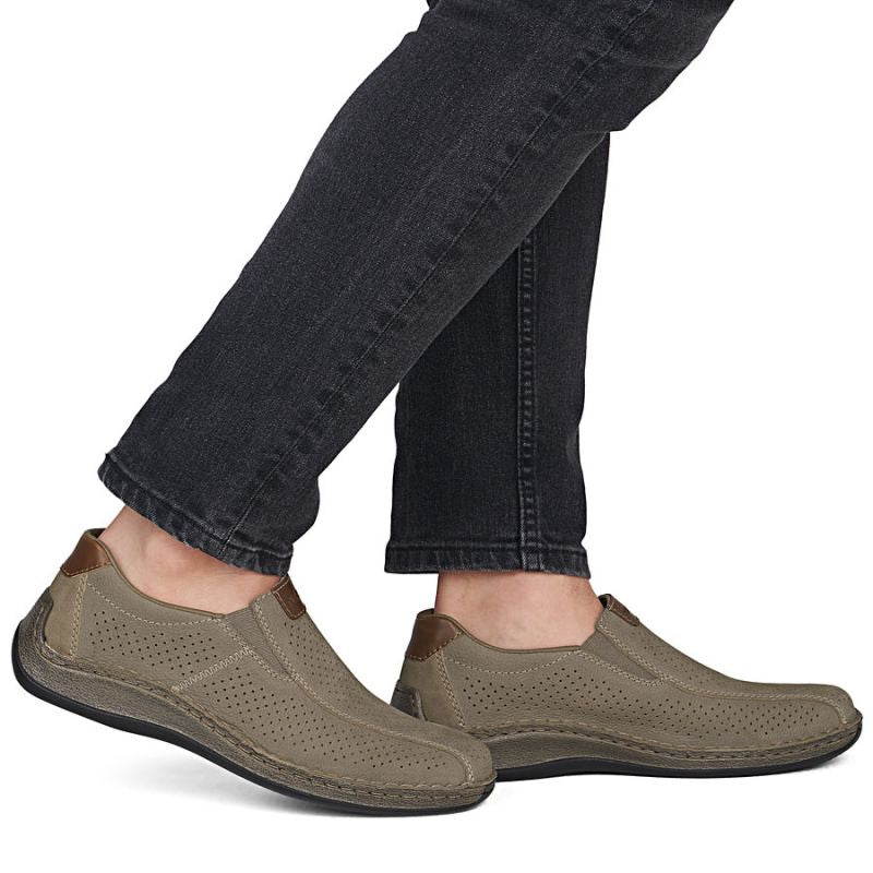 Men's leather openwork slip-on shoes, brown, Rieker 05272-64 To be categorized Your Sports Performance