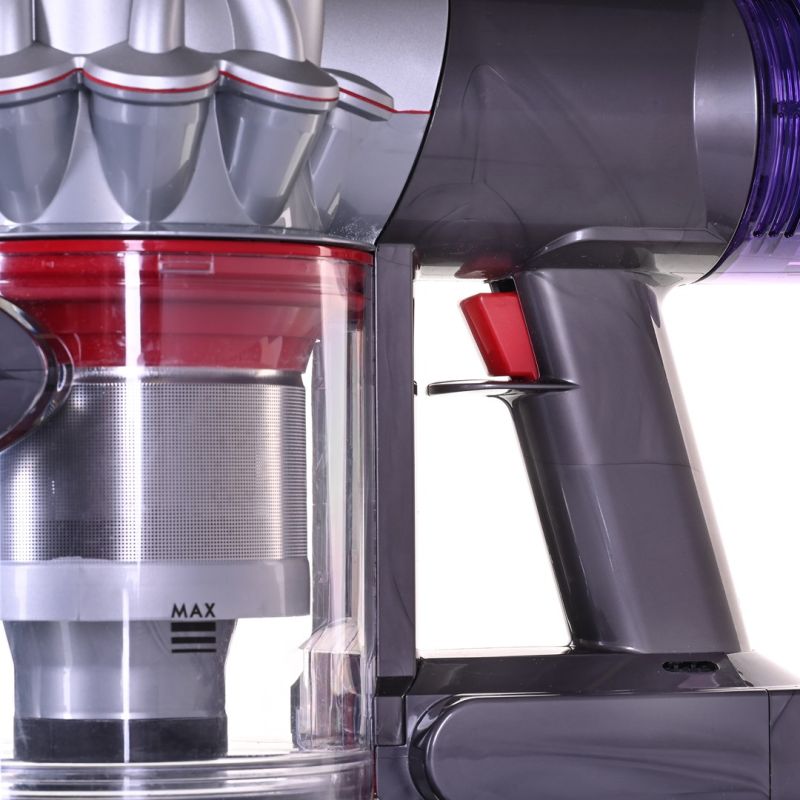 Dyson V8 Advanced Vacuum Cleaner - Silver/Nickel