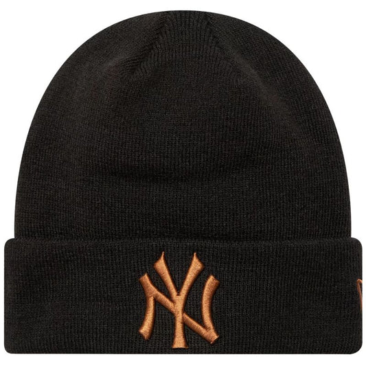New Era League Essential New York Yankees Beanie Hat 60580722 Clothing/Outdoor/Czapki, szaliki, rękawiczki, maski/New Era Your Sports Performance