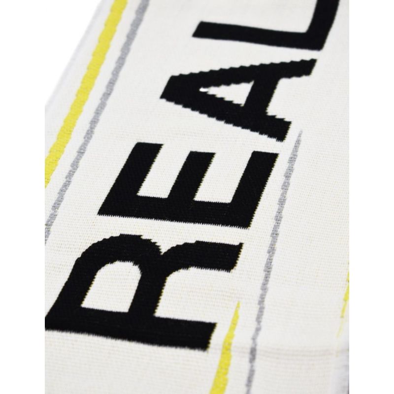 Real Madrid fan scarf RM4BUF45 To be categorized Your Sports Performance