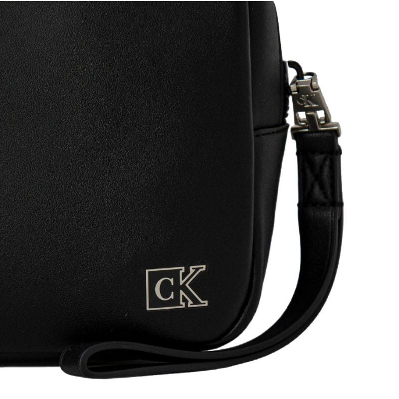 Calvin Klein Jeans Plaque Small Pouch K50K508221 Accessories/pozostałe portfele i kosmetyczki Your Sports Performance