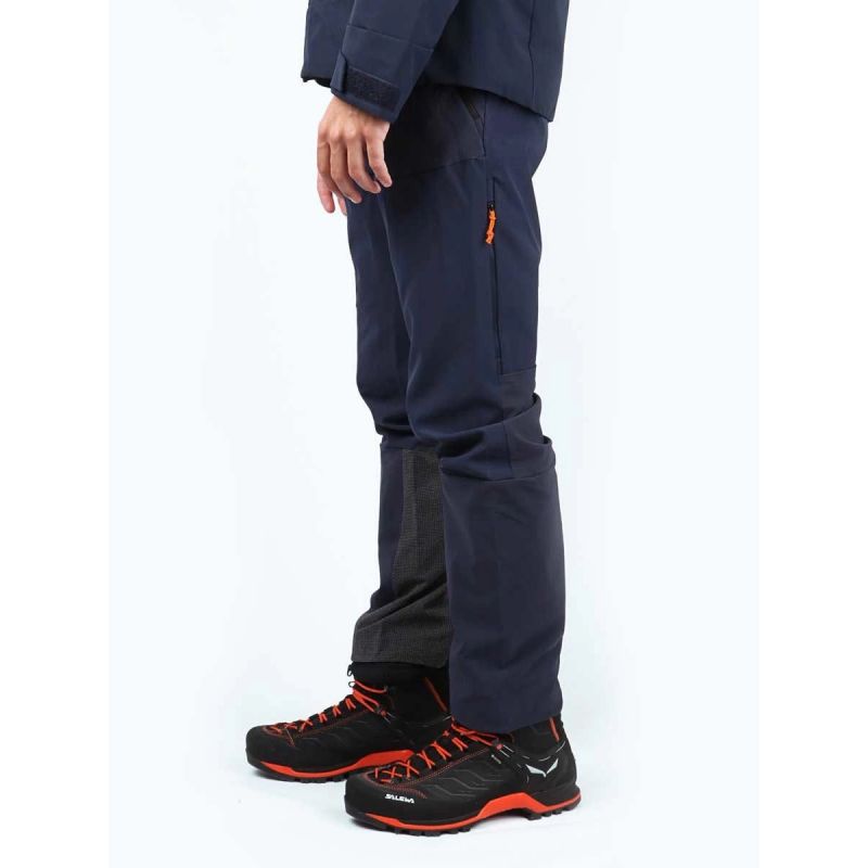 Salewa Comici trousers 27894-3961 Clothing/Outdoor/Salewa Your Sports Performance