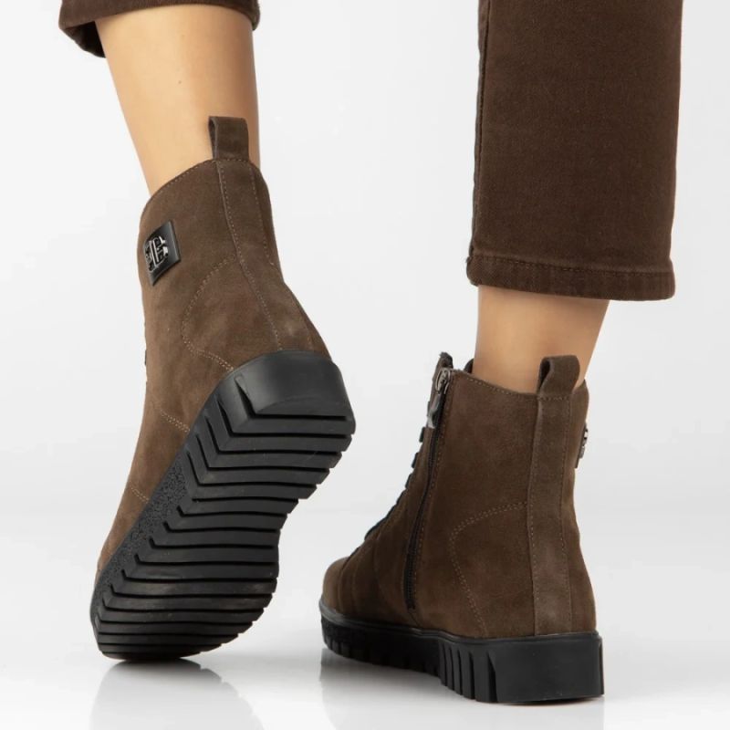 Women's brown suede leather ankle boots Filippo DBT7273