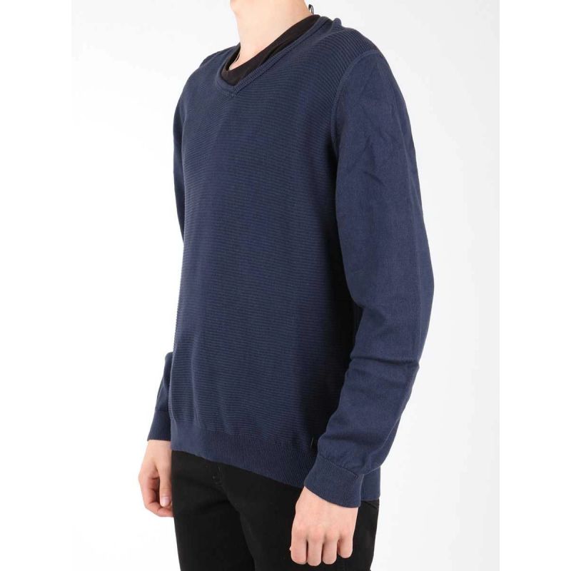 Lee V-Neck Knit Sweater L648OA35 In preparation Your Sports Performance