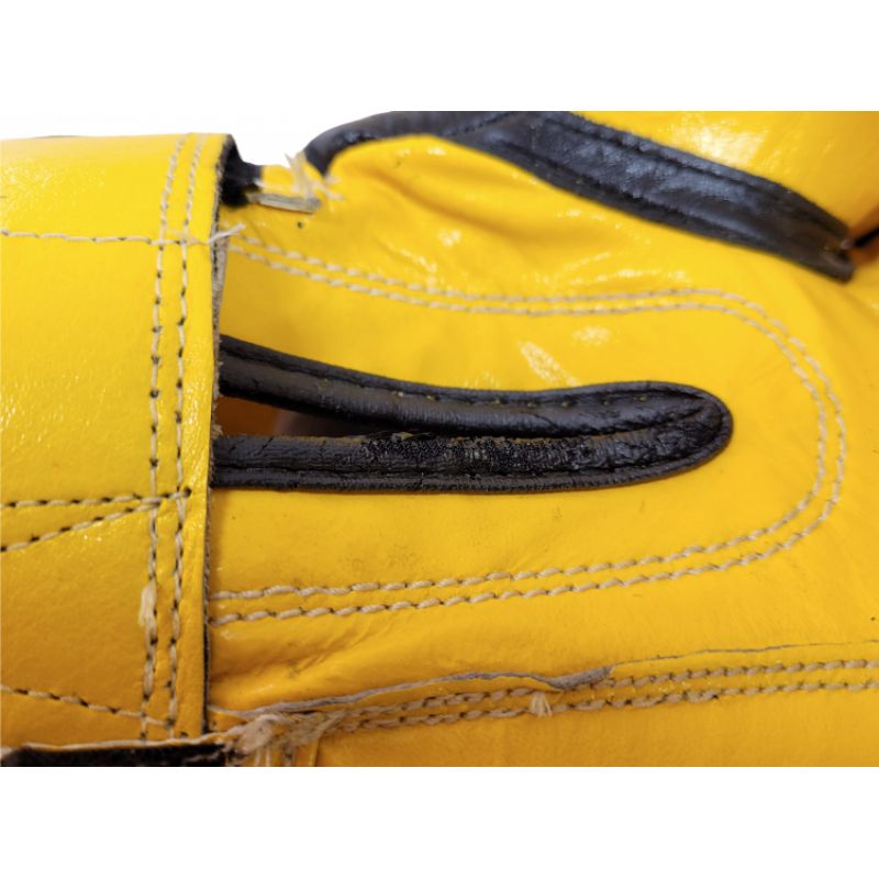 (W) TOP TEN FIGHT RTT-2 Boxing Gloves 10 oz Black and Yellow In preparation Your Sports Performance