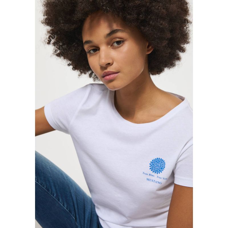 Mustang T-shirt Alexia C Chestprint W 1013384 2045 Clothing , Shirts , Women Your Sports Performance