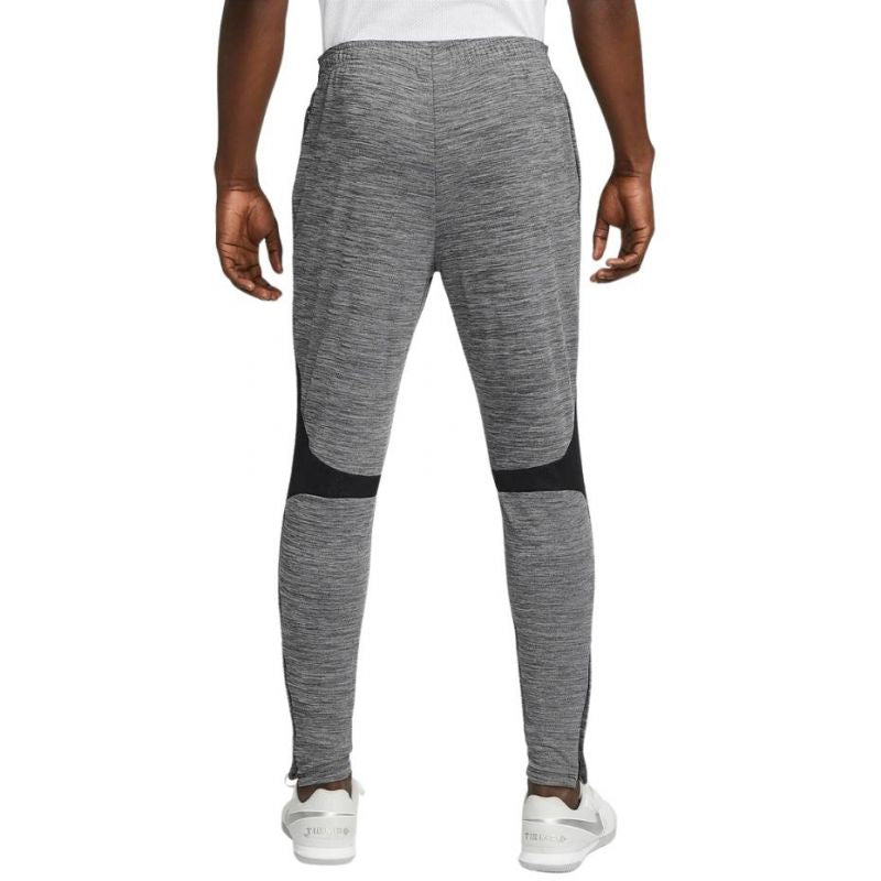 Nike performance dry pant top