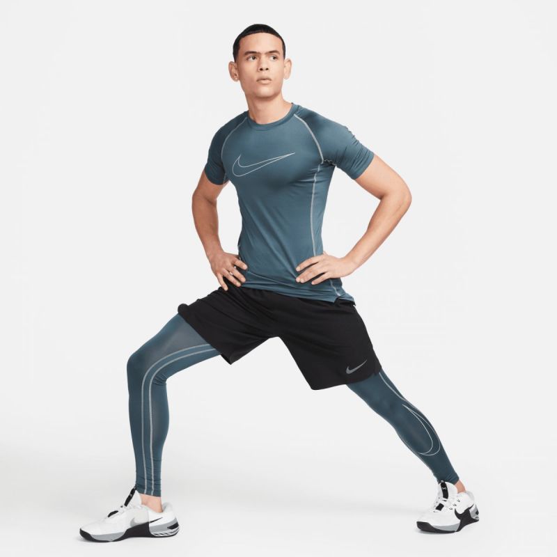Nike pro on sale gym top