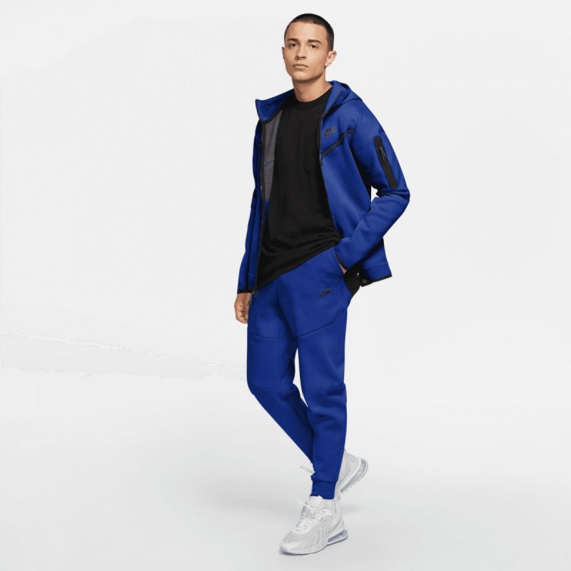 Tuta nike sportswear new arrivals