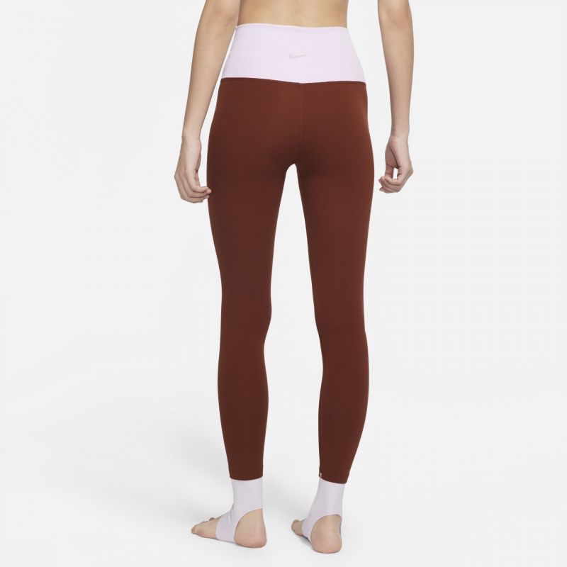 Nike women hotsell 217