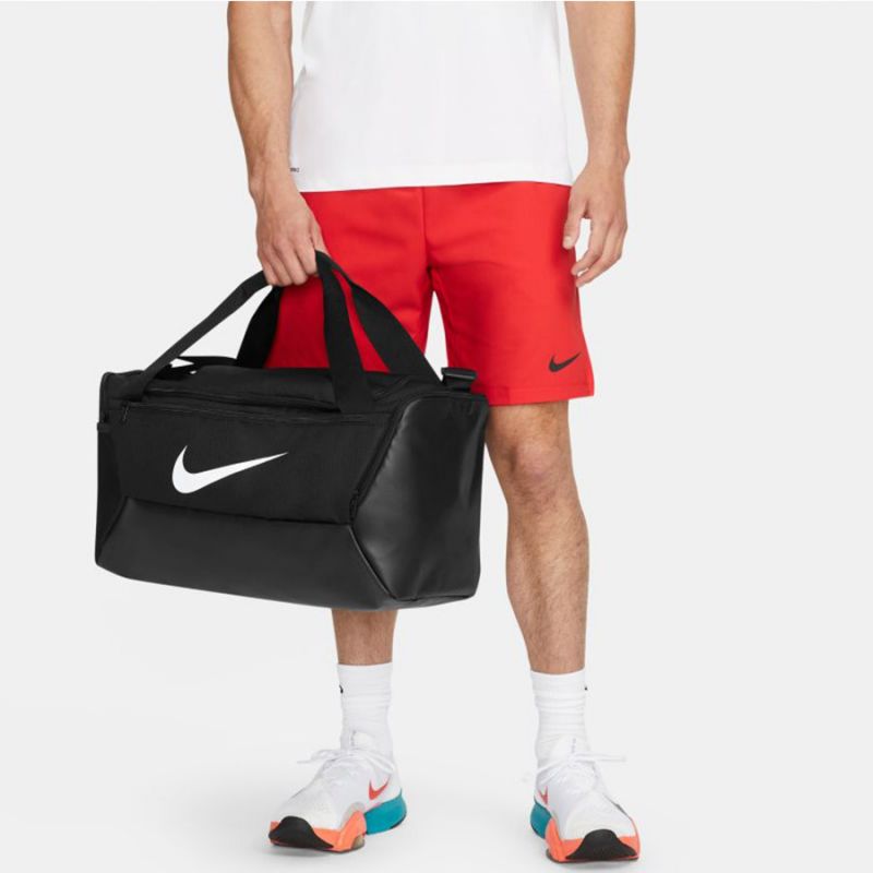 Nike Brasilia 9.5 Medium Sports Bag Black