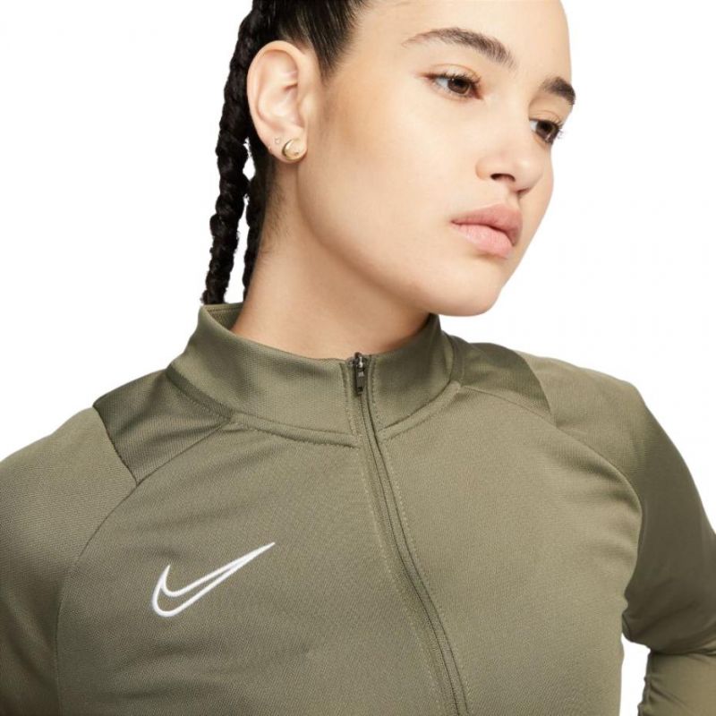 Nike dri store fit suit