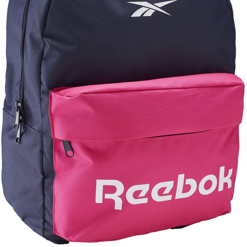 Reebok Duffel Bag - Plyo Sports Gym Bag - Lightweight Carry On Weekend  Overnight Luggage for Travel, Beach, Yoga, Black With White Logo :  Amazon.ca: Sports & Outdoors