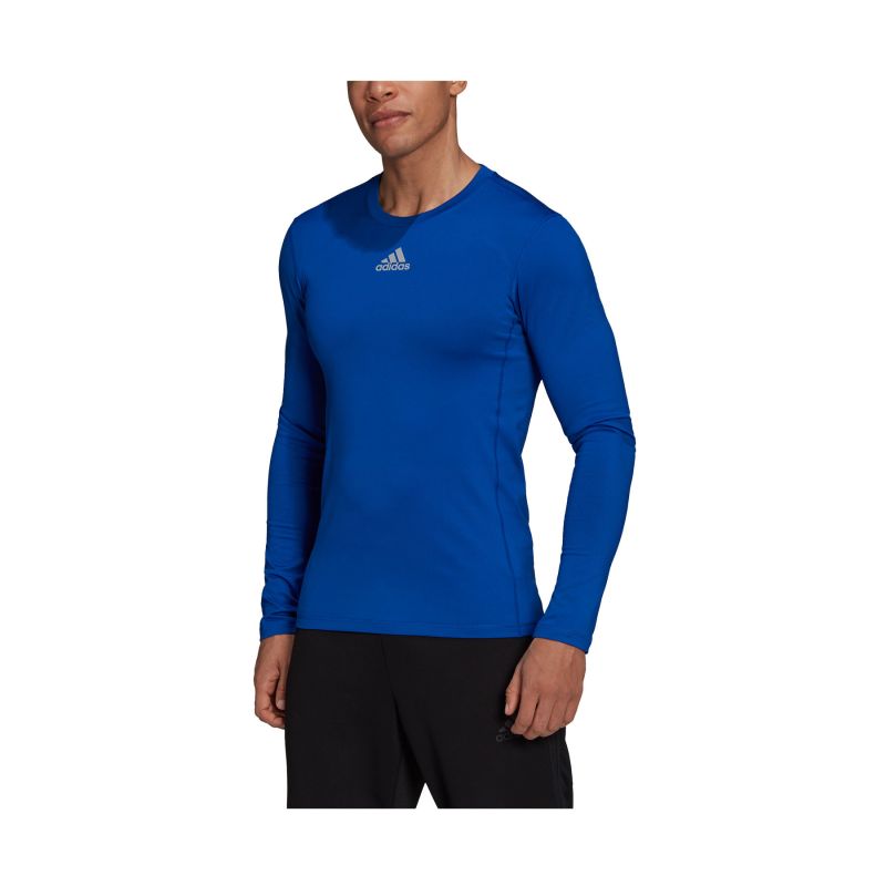 Adidas techfit blue 2025