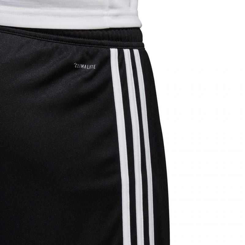 Adidas regista shorts online