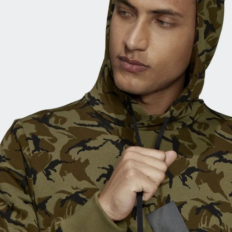Adidas hot sale camouflage sweatshirt